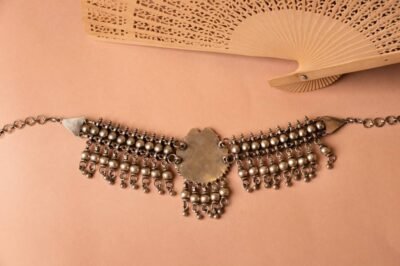 Tattva Jadau Green Ghughri Ball Choker - Image 4
